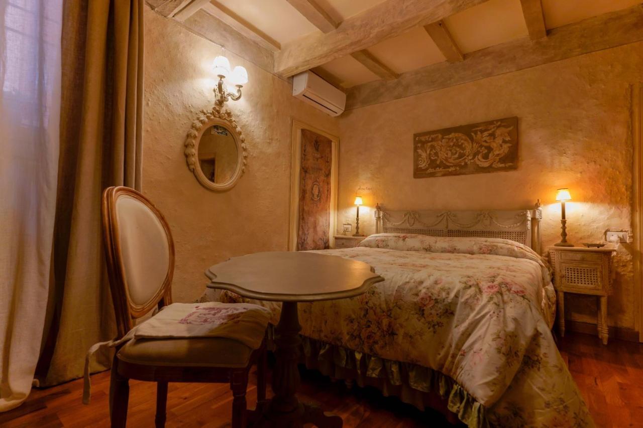 Gallery Guesthouse Bologna Exterior foto
