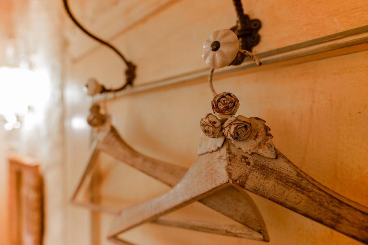 Gallery Guesthouse Bologna Exterior foto