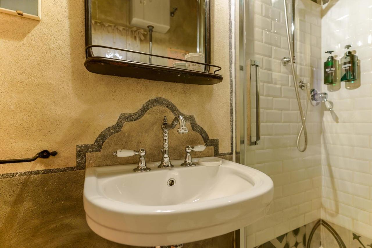 Gallery Guesthouse Bologna Exterior foto